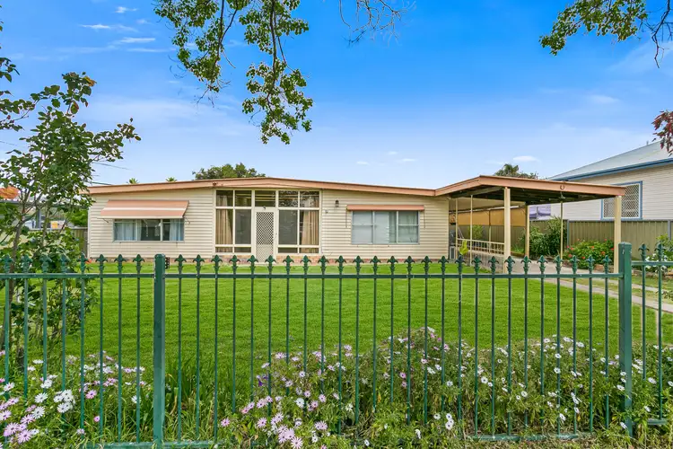 14 Terry Street, Tamworth NSW 2340