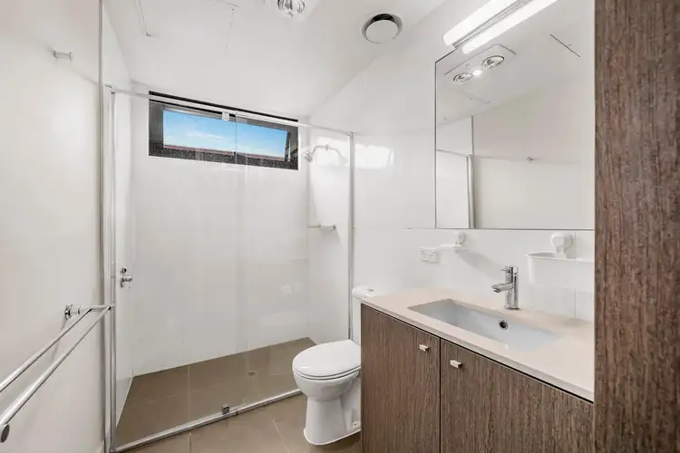 Fifth view of Homely apartment listing, 6/570 Glenferrie Road, Hawthorn VIC 3122
