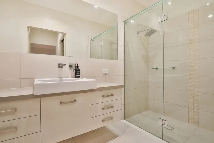 Fifth view of Homely house listing, 3 Timansi Court, Mildura VIC 3500