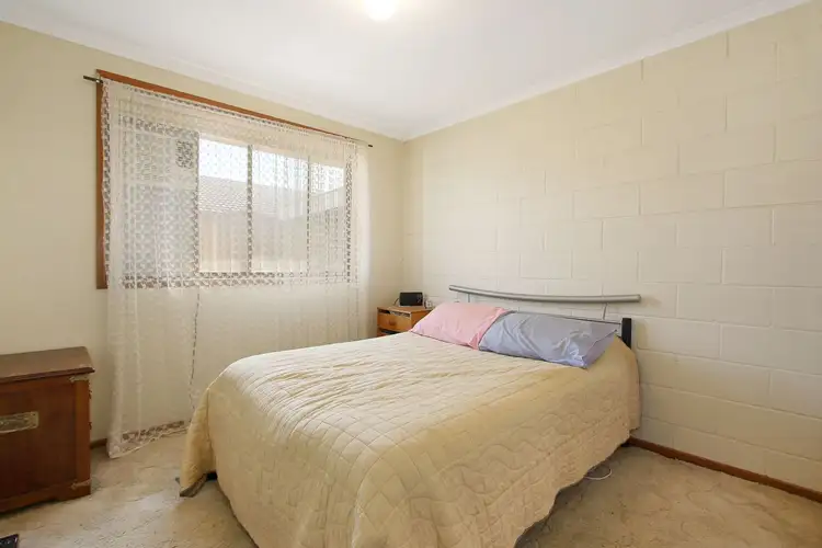 Fifth view of Homely unit listing, 2/612 Hague Street, Lavington NSW 2641
