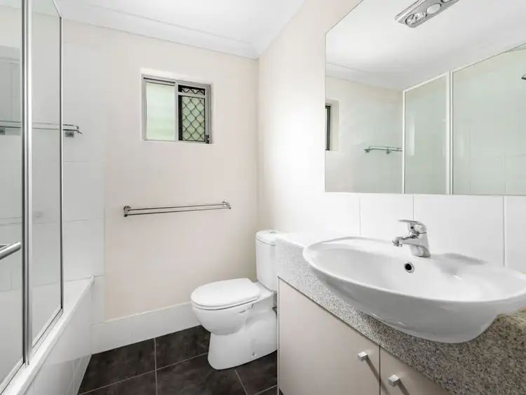 Seventh view of Homely apartment listing, 3/82 Lawson Street, Morningside QLD 4170