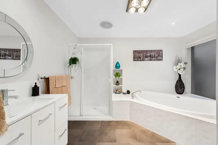 Fifth view of Homely house listing, 4 Graman Way, Taylors Hill VIC 3037