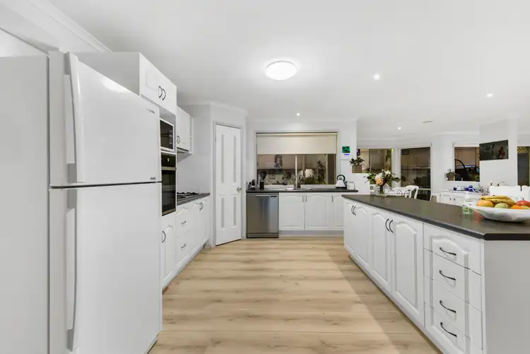 Sixth view of Homely house listing, 4 Graman Way, Taylors Hill VIC 3037
