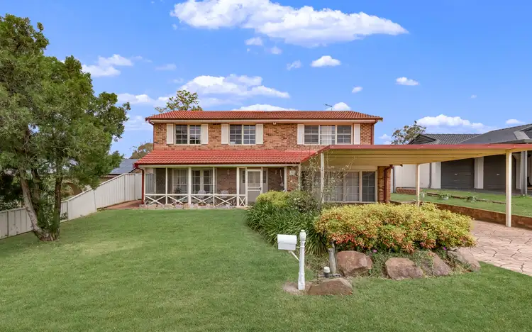 112 Trobriand Crescent, Glenfield NSW 2167