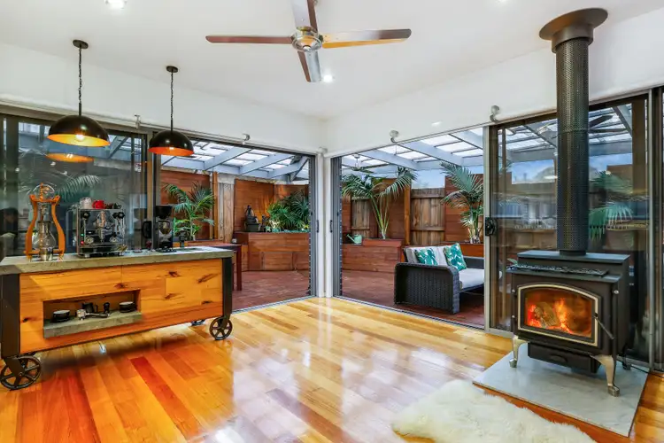 Fifth view of Homely townhouse listing, 6A Seville Court, Meadow Heights VIC 3048