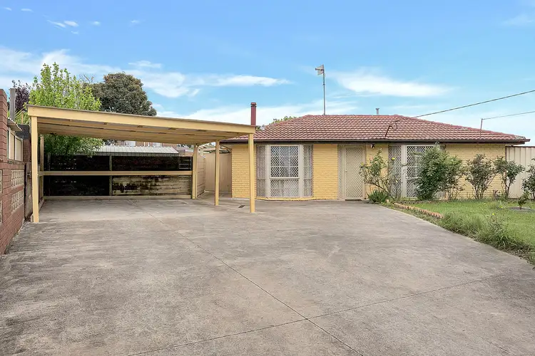 Third view of Homely house listing, 5 Renwick Close, Craigieburn VIC 3064