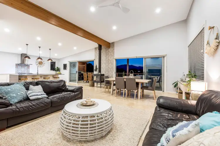 13 Parrendi Close, Avoca Beach NSW 2251