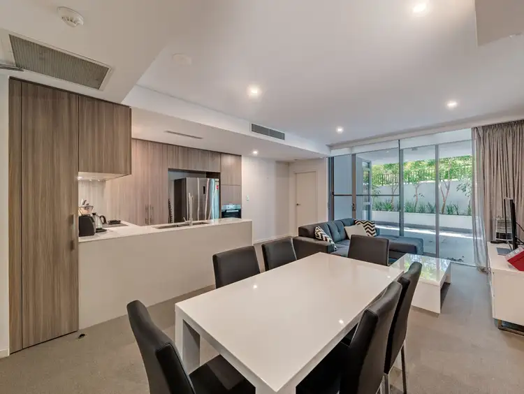 28/2 Milyarm Rise, Swanbourne WA 6010