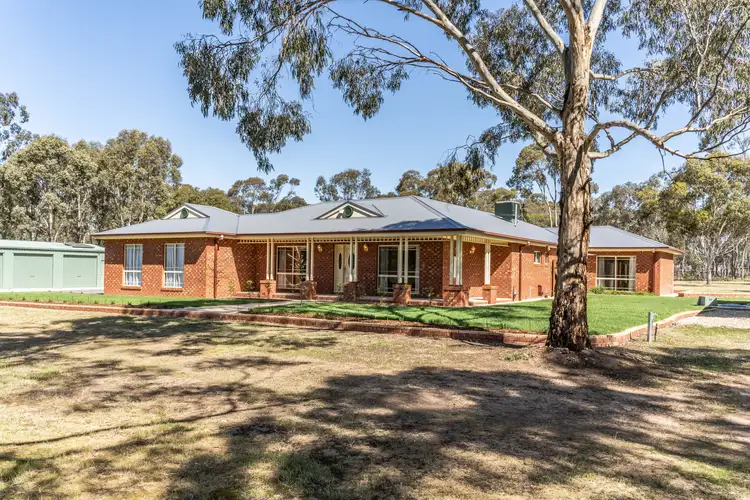 34 Homebush Drive, Junortoun VIC 3551
