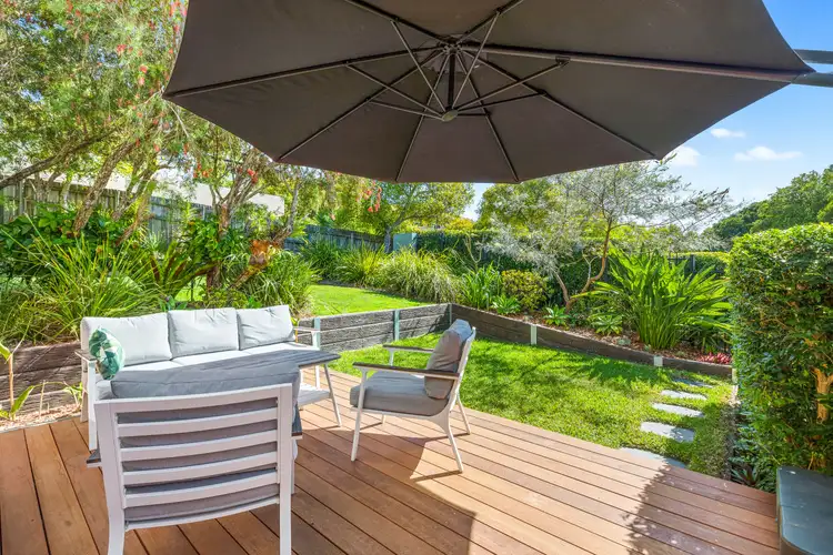 4/9 Beacon Court, Sunrise Beach QLD 4567