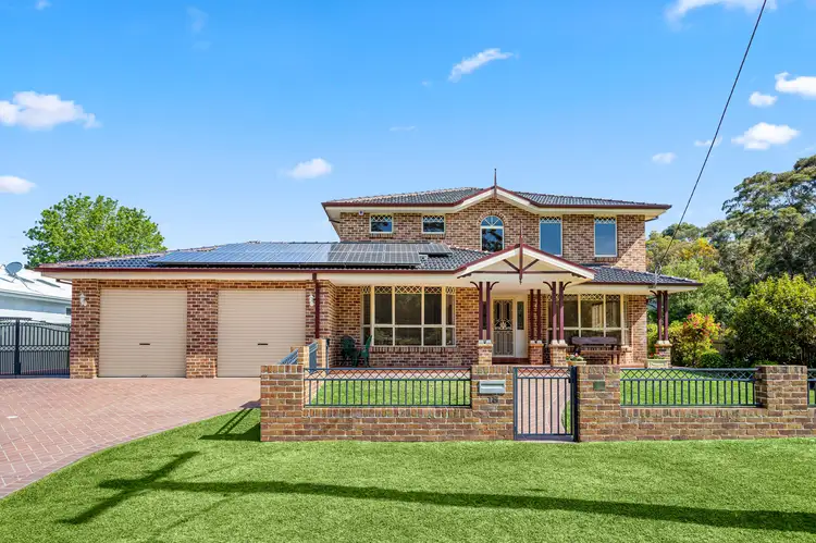 18 McMillan Street, Helensburgh NSW 2508