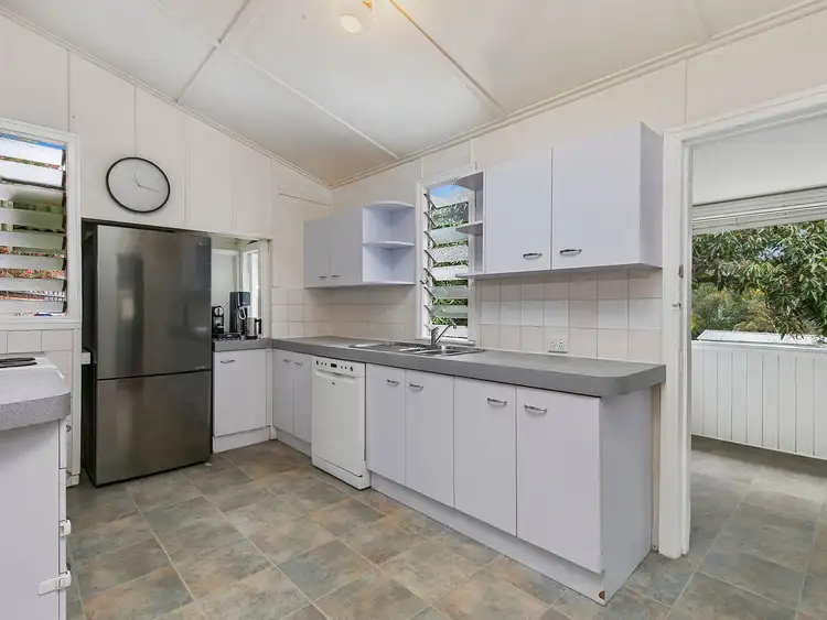 Fifth view of Homely house listing, 5 PALM Avenue, Holland Park West QLD 4121