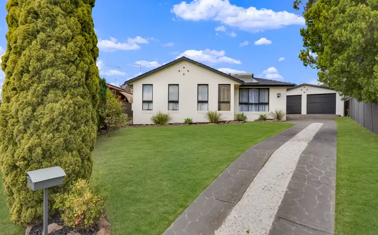 5 Whale Place, Woodbine NSW 2560