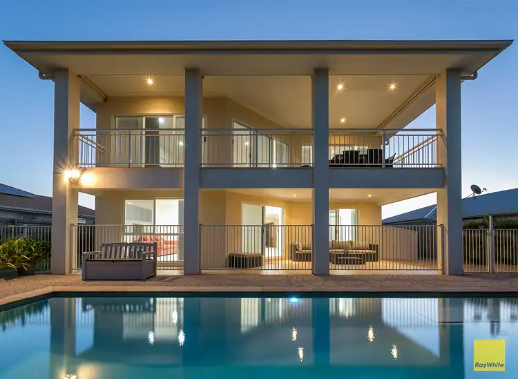 9 Omac Street, Redland Bay QLD 4165