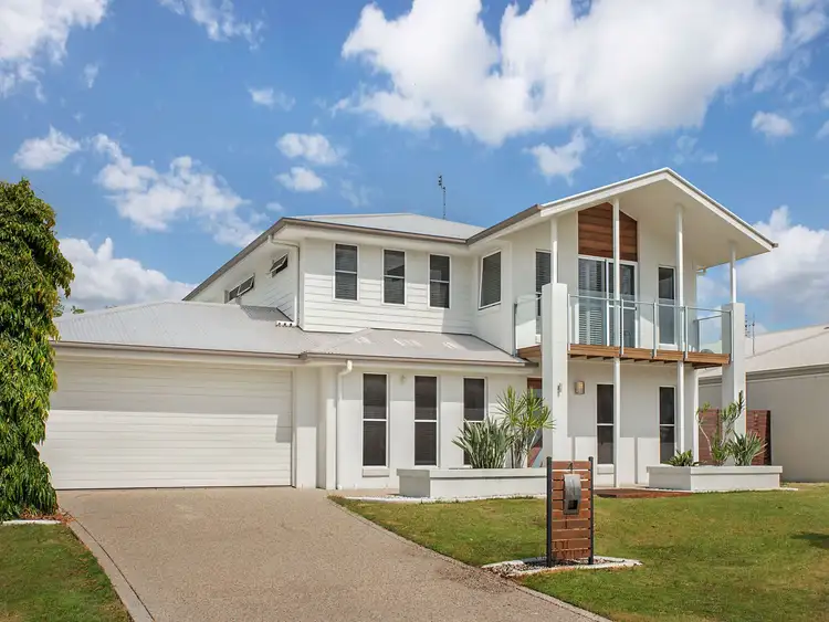 Second view of Homely house listing, 4 Reef Court, Birtinya QLD 4575