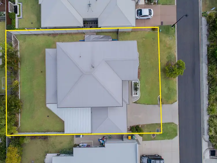 Third view of Homely house listing, 4 Reef Court, Birtinya QLD 4575