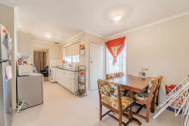 Fourth view of Homely house listing, 8 Meggs Court, California Gully VIC 3556