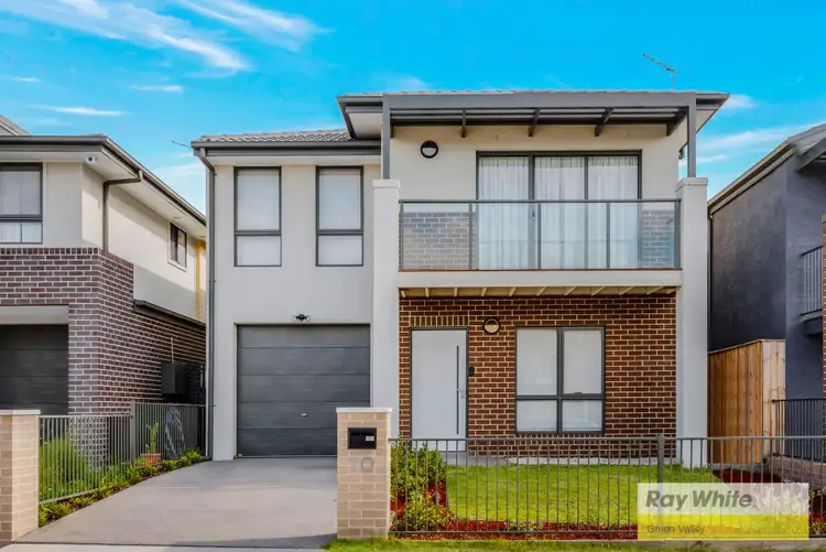 10 Satinwood Cresent, Bonnyrigg NSW 2177