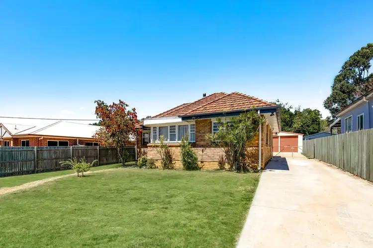 12 Victory Street, Newtown QLD 4350