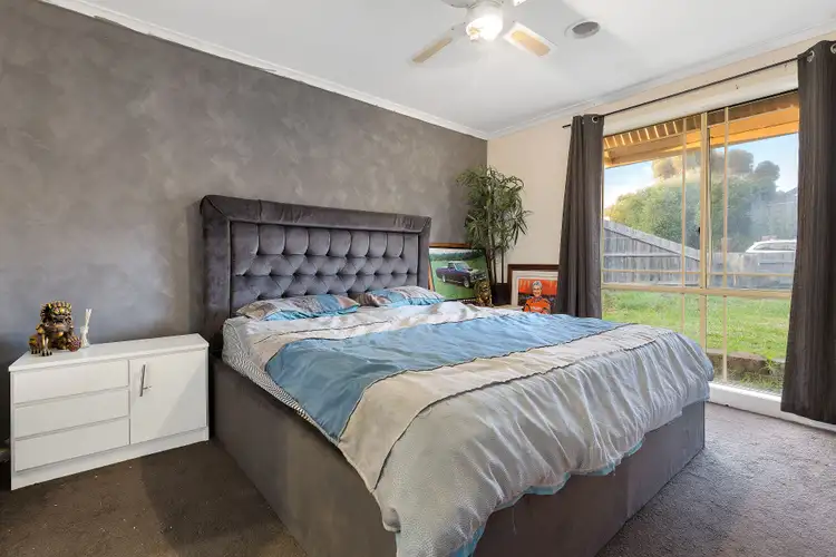 Sixth view of Homely house listing, 4 Jacqueline Place, Pakenham VIC 3810
