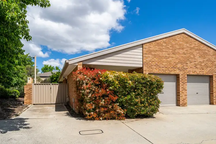 Main view of Homely townhouse listing, 1/21 Ross Road, Queanbeyan NSW 2620