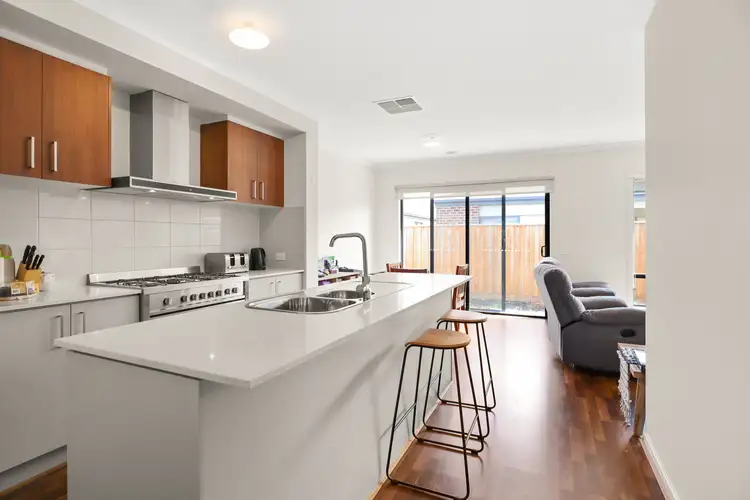 Third view of Homely house listing, 5 Newbury Street, Pakenham VIC 3810
