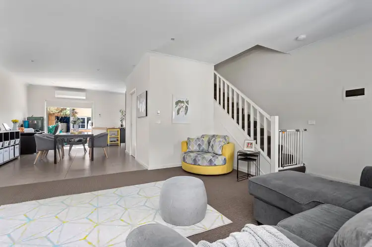 12 Lawn Walk, Mernda VIC 3754