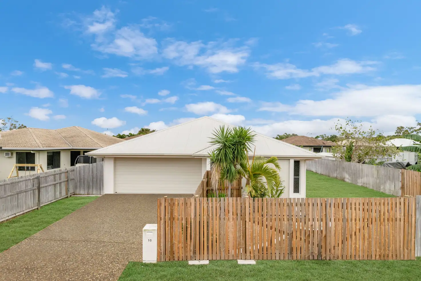 Main view of Homely house listing, 10 Sanderling Circuit, Kelso QLD 4815