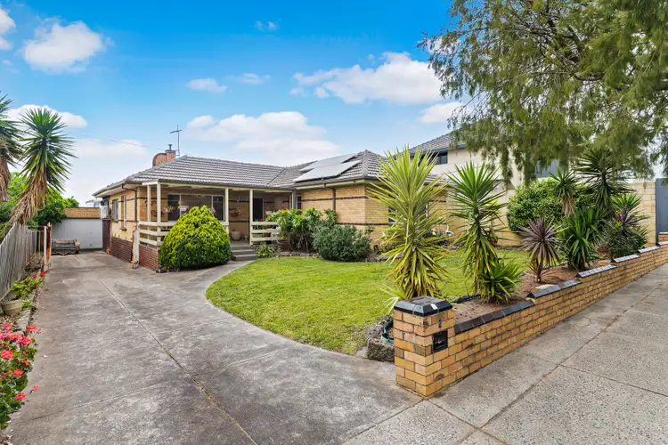 2 Leroux Street, Oakleigh VIC 3166