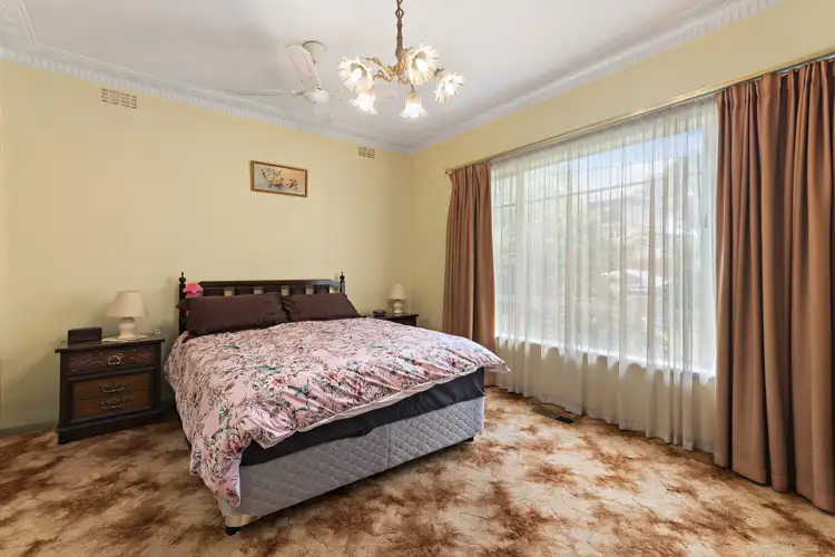 Sixth view of Homely house listing, 2 Leroux Street, Oakleigh VIC 3166