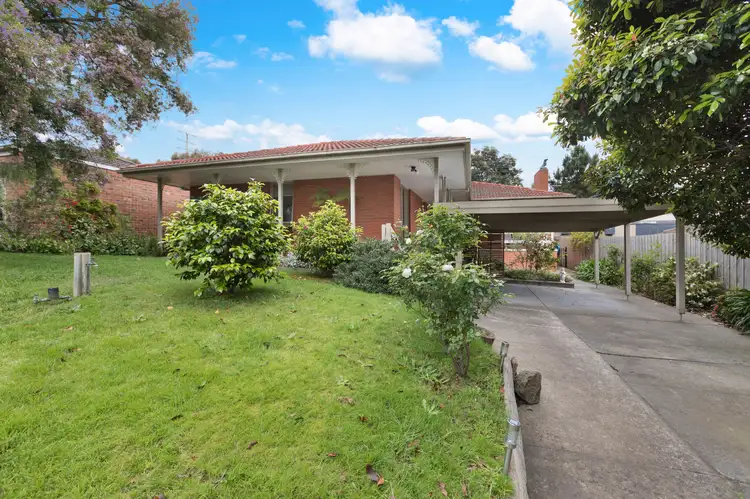61 Raphael Crescent, Frankston VIC 3199