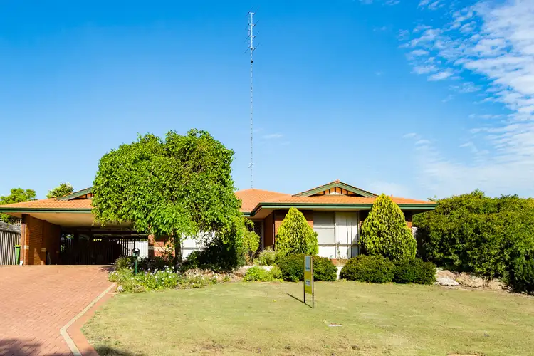 17 Nielsen Grove, Carey Park WA 6230