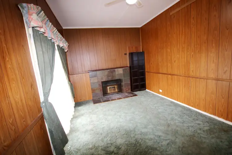 Seventh view of Homely house listing, 2 Heming Street, Waikerie SA 5330