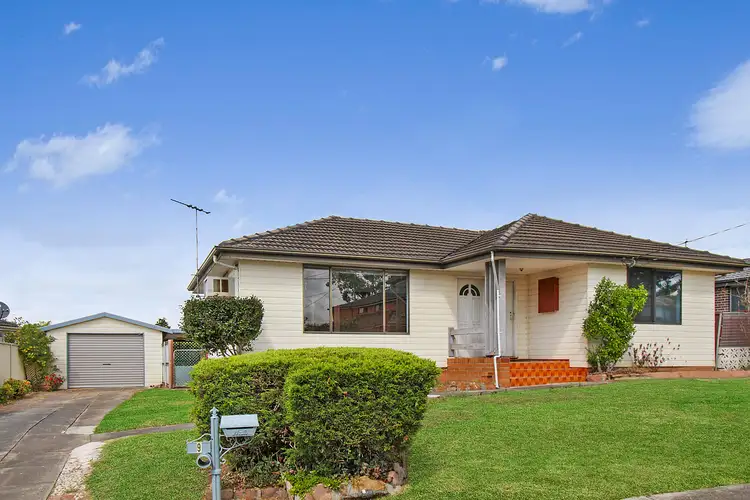 9 Hutchens Avenue, Mount Pritchard NSW 2170