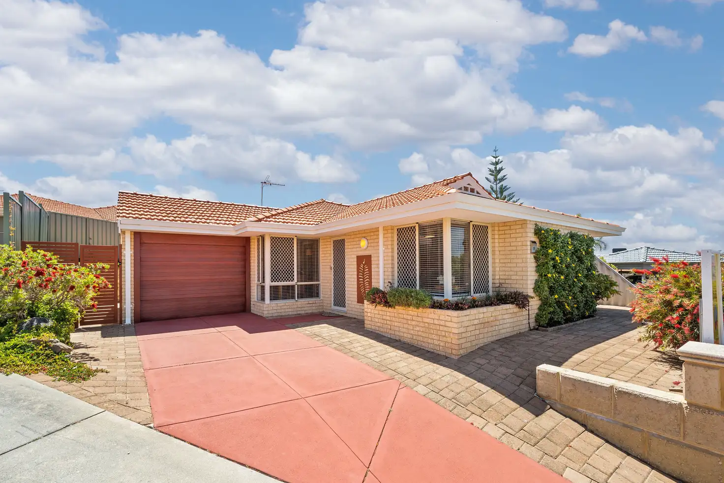 Main view of Homely house listing, 19 Darvel Close, Kinross WA 6028