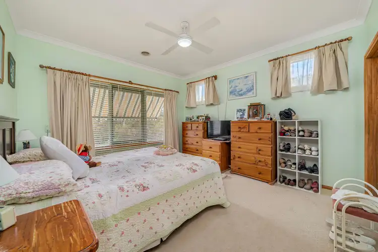 Sixth view of Homely house listing, 4 Hybon Avenue, Queanbeyan NSW 2620