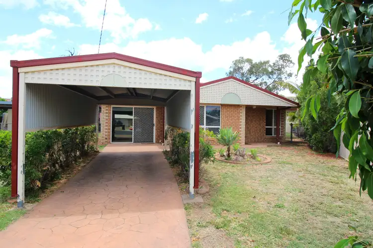 Second view of Homely house listing, 4 Wren Court, Emerald QLD 4720