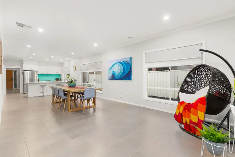 Fifth view of Homely house listing, 3 Emerald Court, Pakenham VIC 3810