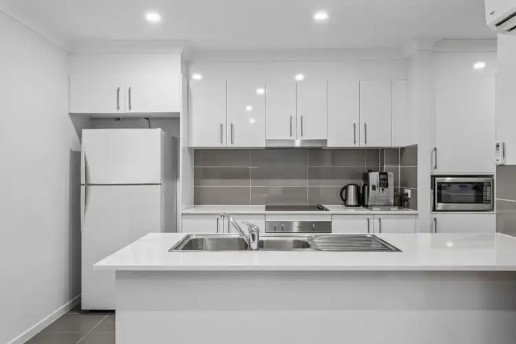 2/55 Anne Street, Southport QLD 4215