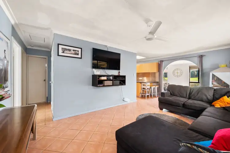 Seventh view of Homely house listing, 6 Kalyba Place, Duncraig WA 6023