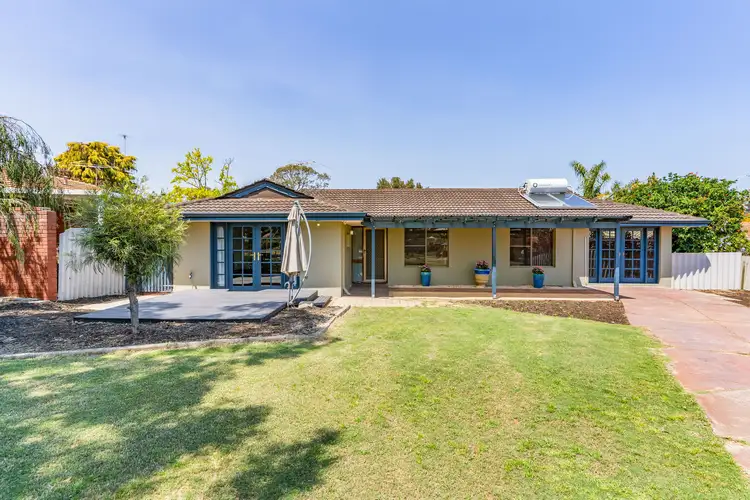 24 Shiel Way, Hamersley WA 6022