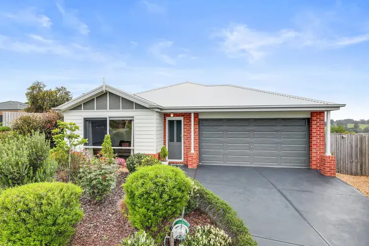 59 Manikato Drive, Drouin VIC 3818