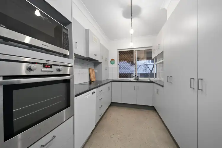 Fifth view of Homely apartment listing, 2/23 Beaconsfield Street, Highgate Hill QLD 4101
