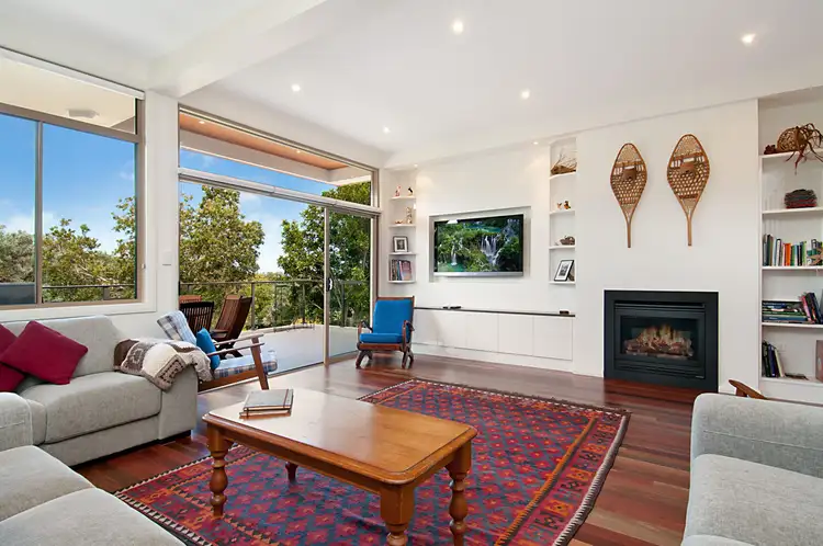 38 Beach Drive, Killcare NSW 2257