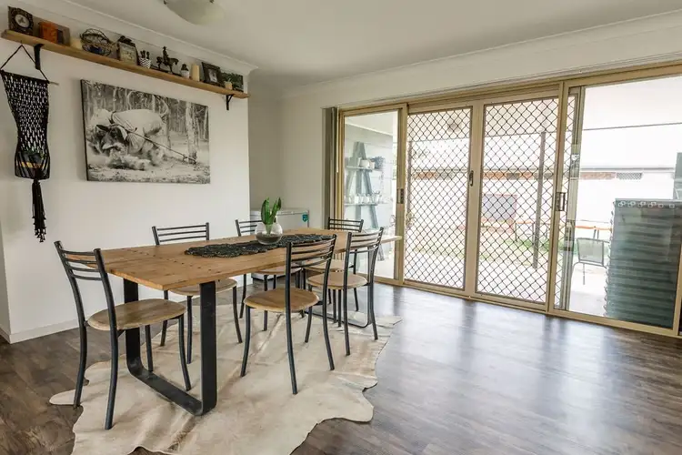 Fourth view of Homely house listing, 2 Vanessa Place, Emerald QLD 4720