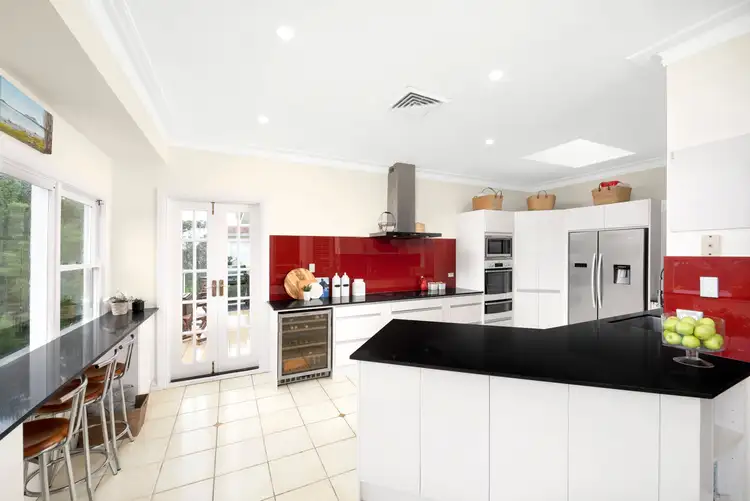 Fifth view of Homely house listing, 9 The Redoubt, Castlecrag NSW 2068