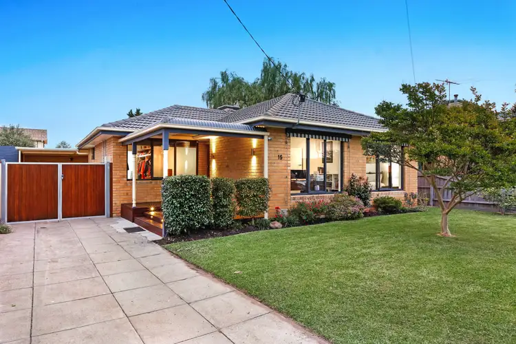 15 Samson Street, Hadfield VIC 3046