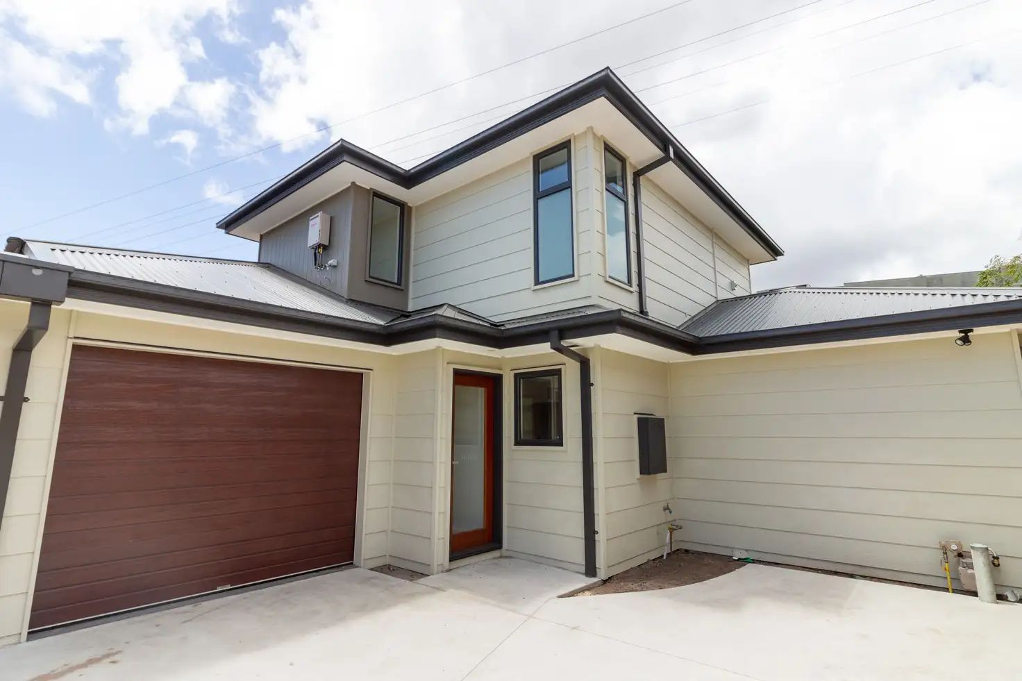 Main view of Homely townhouse listing, 2/6 Jolly Street, Frankston VIC 3199