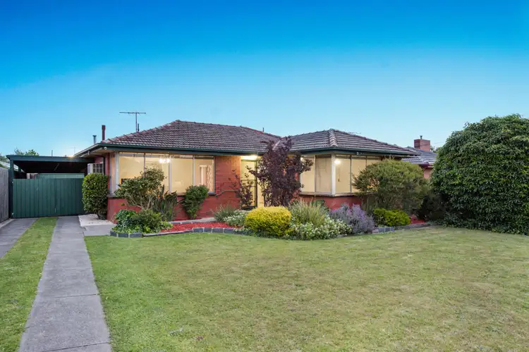 7 Koroit Avenue, Dallas VIC 3047