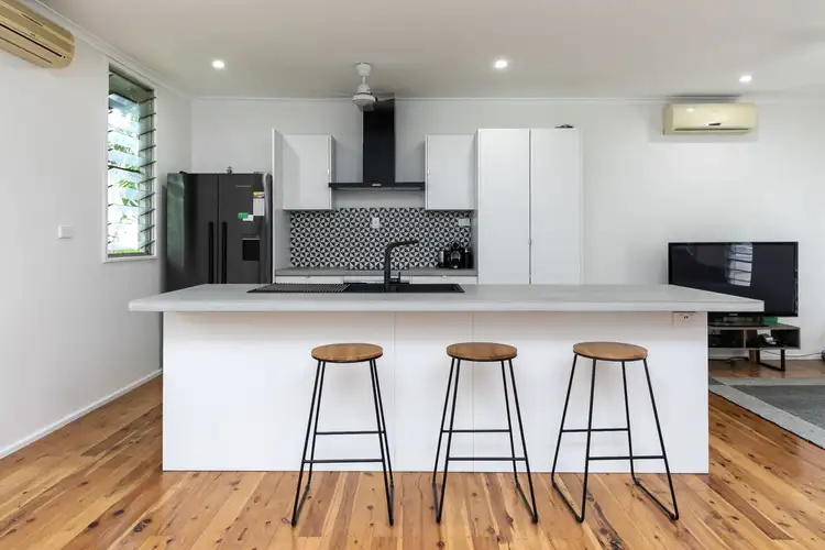 16 Cahill Crescent, Nakara NT 810